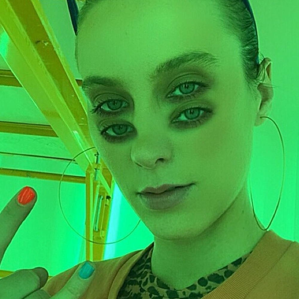 Meet your Posher, Leigho